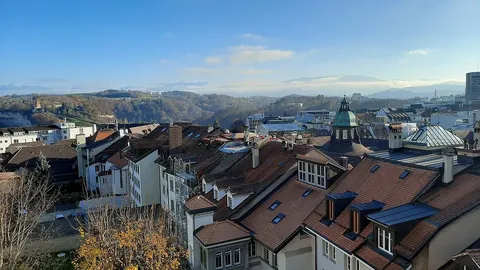 Vue sur les toits de la vieille ville de Fribourg